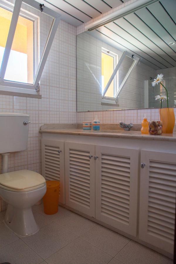 Marina Apartment Quarteira Eksteriør billede