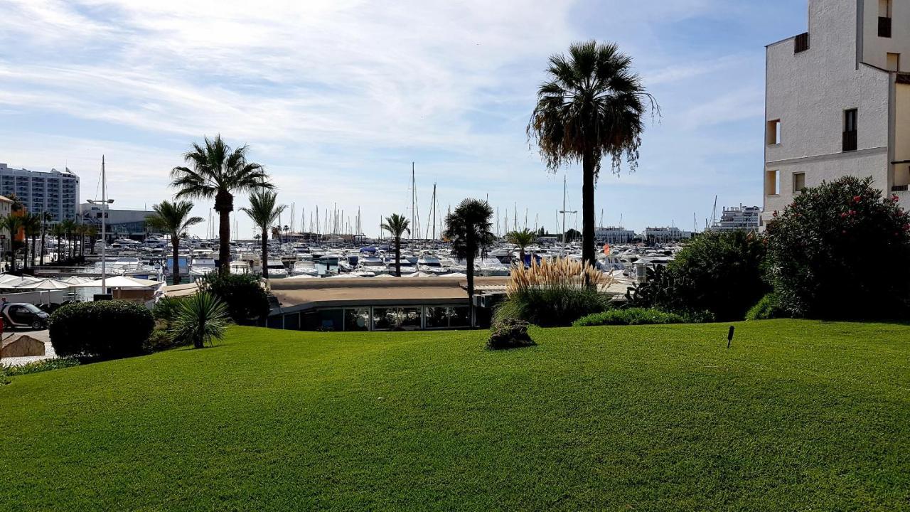 Marina Apartment Quarteira Eksteriør billede